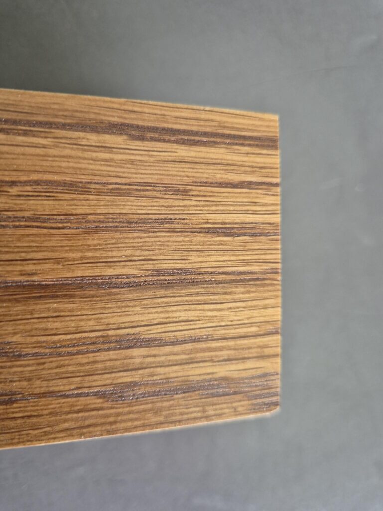 2. Oak Veneer. Light Oak